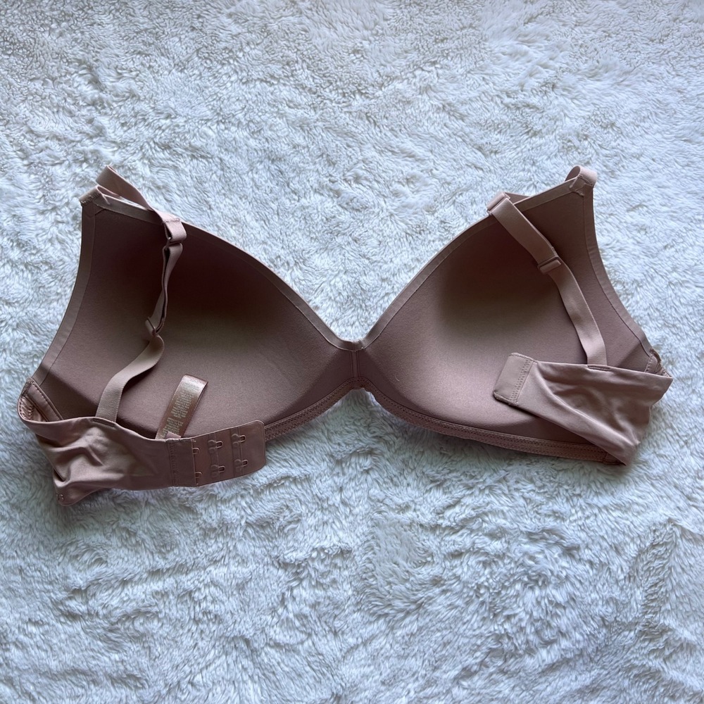 SKIMS Women's Fits Everybody Wireless T-Shirt Bra Clay Nude Size 34DD NWOT - Picture 6 of 10